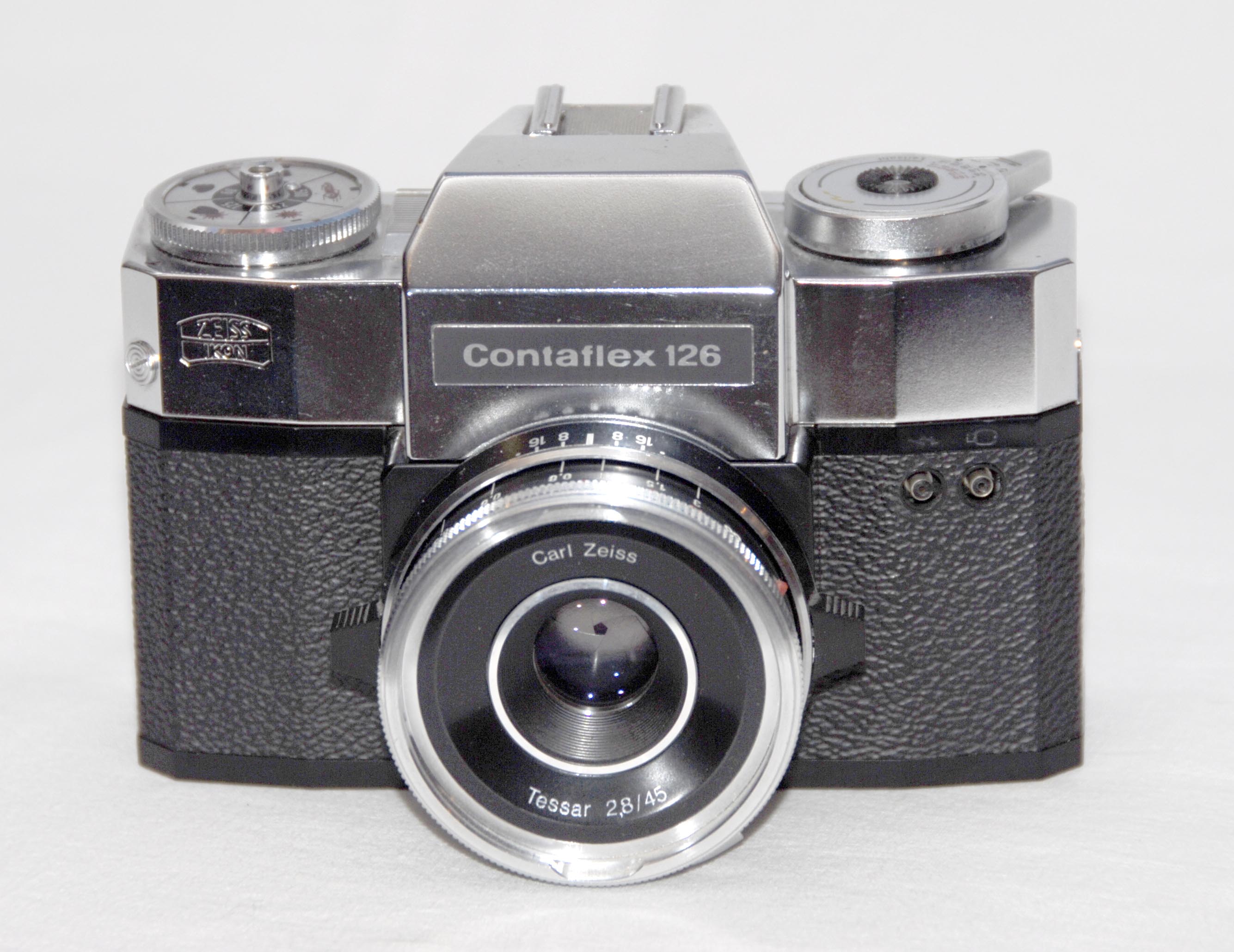 ZEISS IKON CONTAFLEX 126